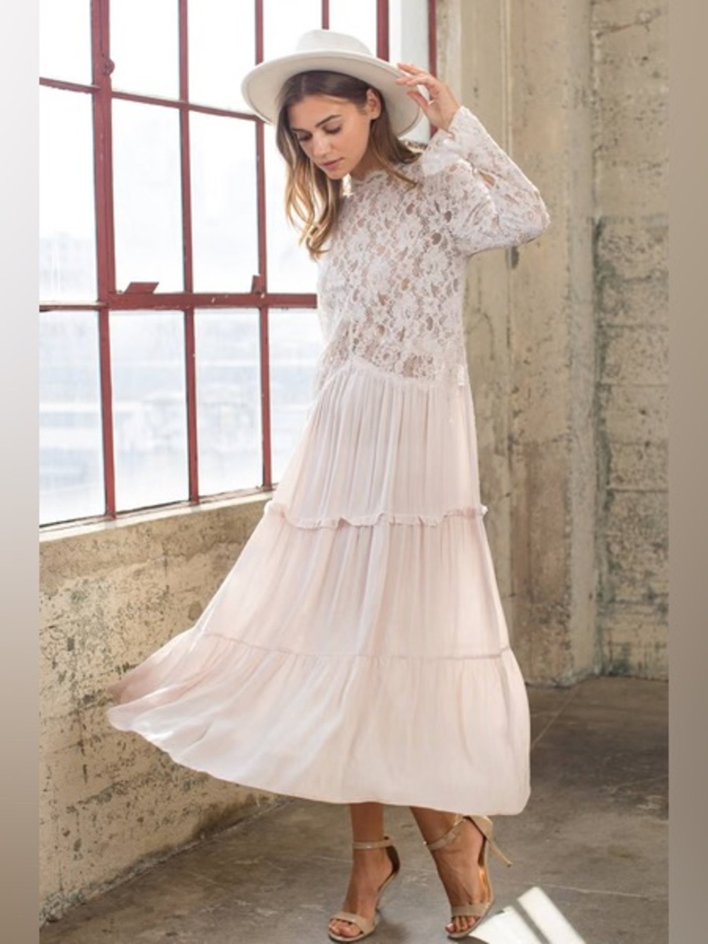 Romantic Lace & Tiered Maxi Dress - Cream